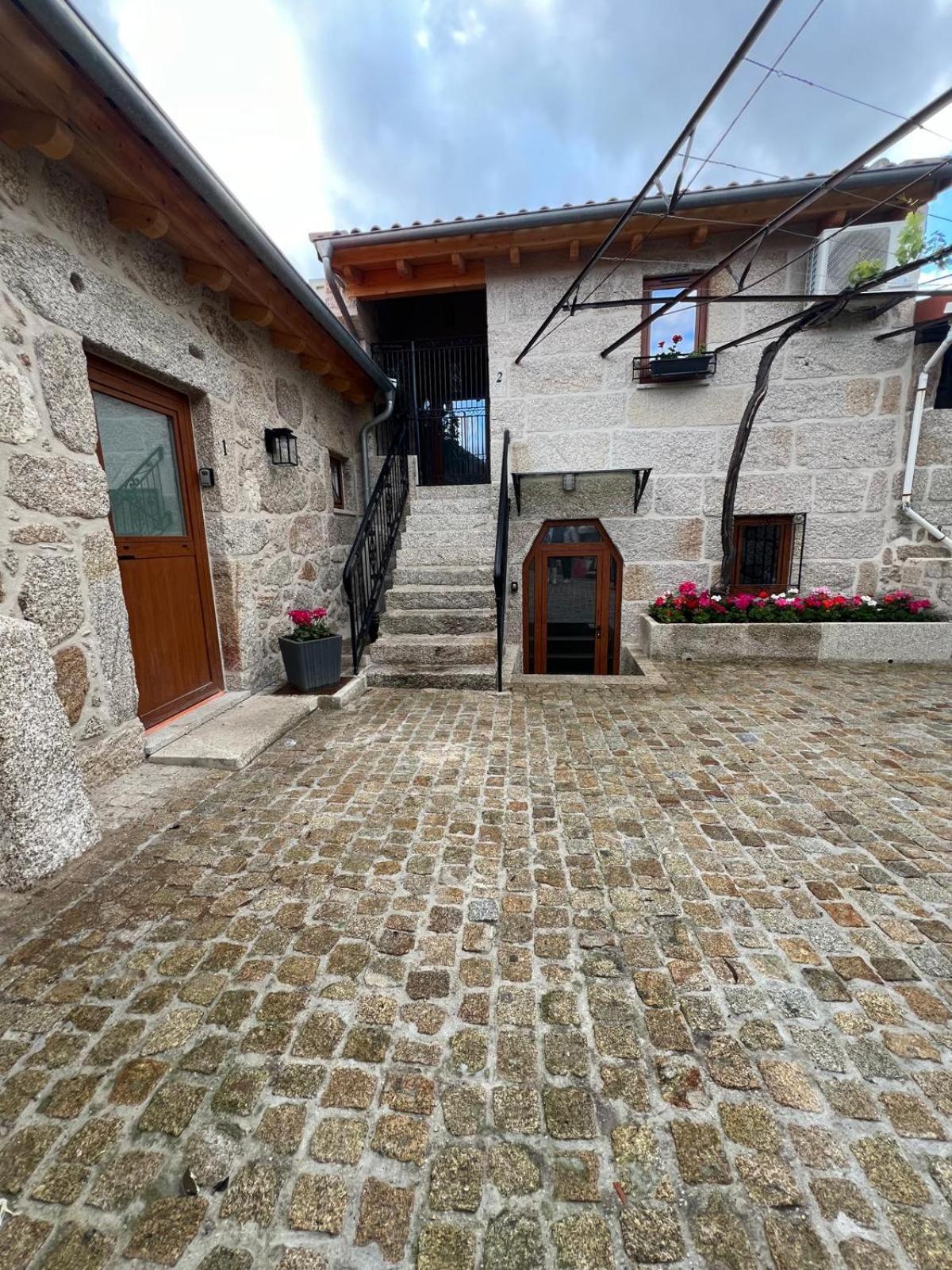 Eido De Bairros - Casa Vinha Da Touca T1 Vila Soajo Exterior foto